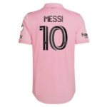 MAILLOT MESSI INTER MIAMI “MESSI GOAT BADGE”